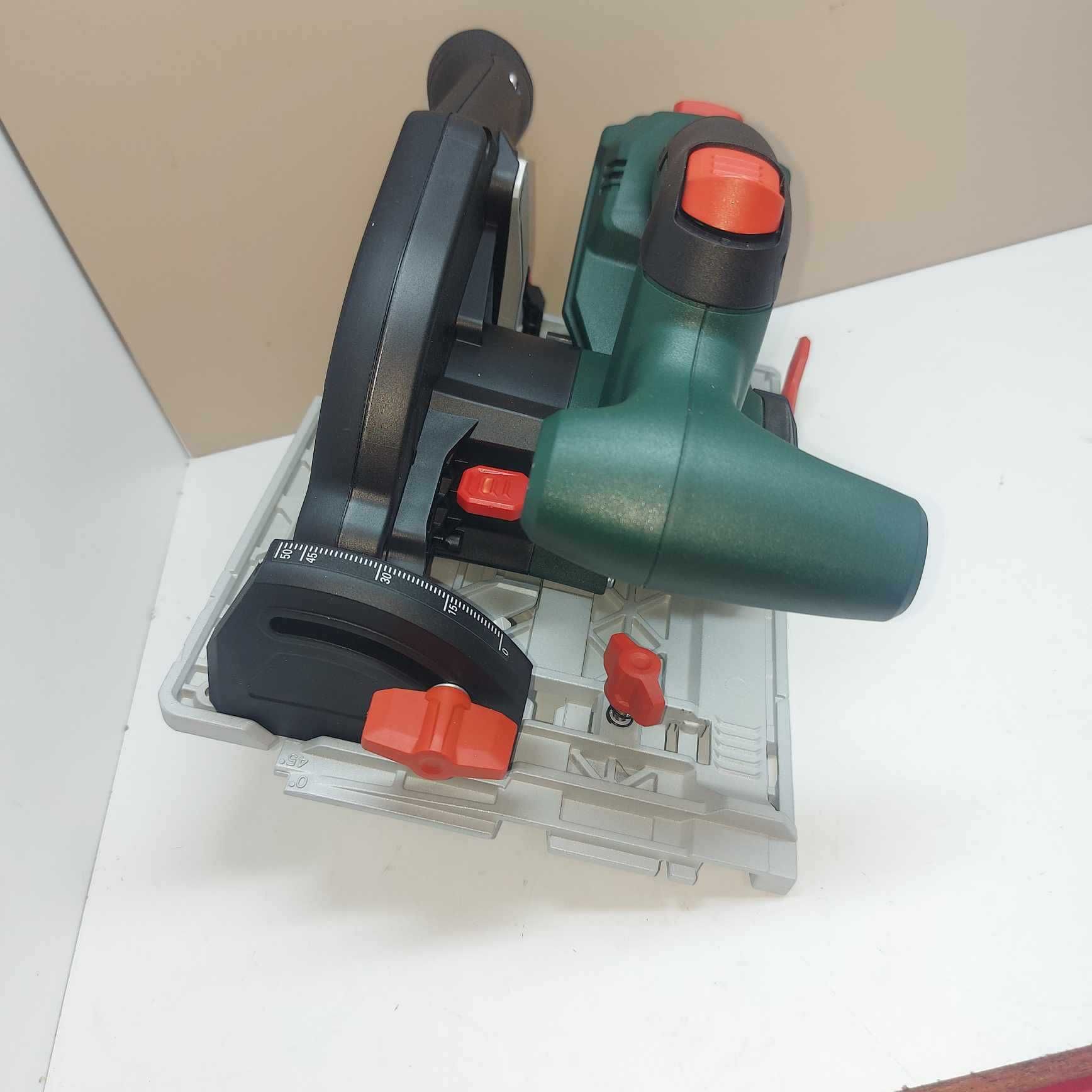 Безчетков циркуляр Metabo KS 18 LTX 57