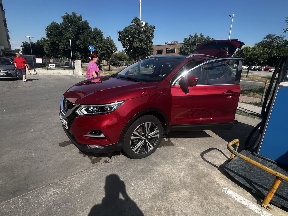 Nissan Qashqai 1.3i