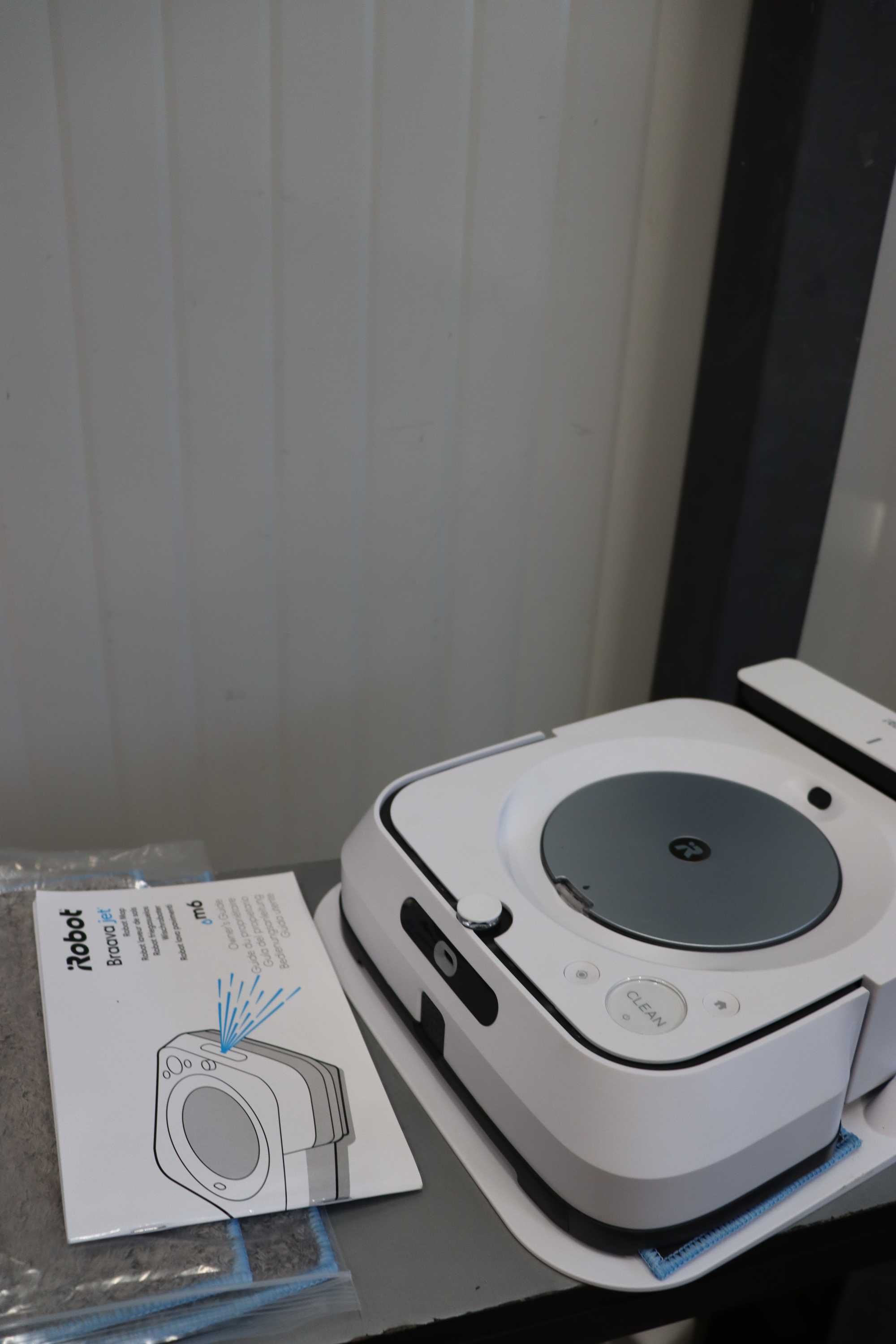 iRobot Braava Jet M6 (6110) Ultimate Robot Mop - Wi-Fi, App, Alexa