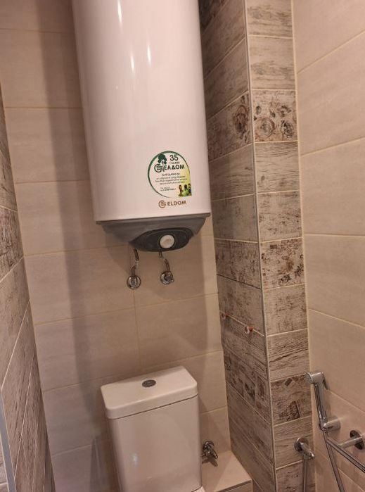 Двустаен апартамент, под наем, Център