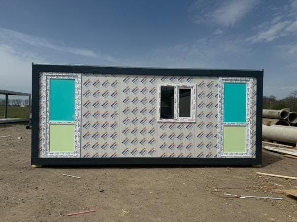 Vand containere pe baza de comanda