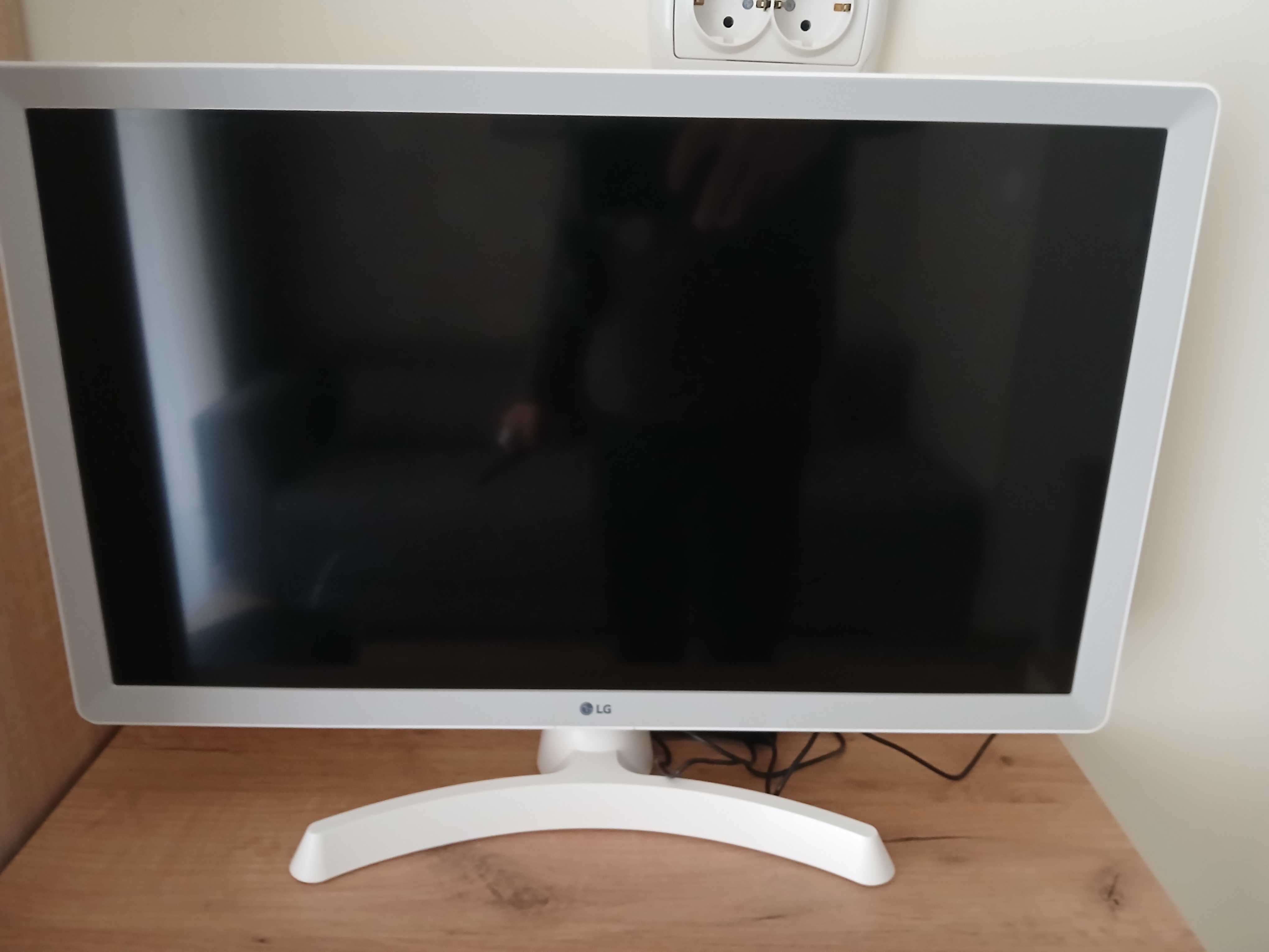 Нов Teлевизор LG-white24инча