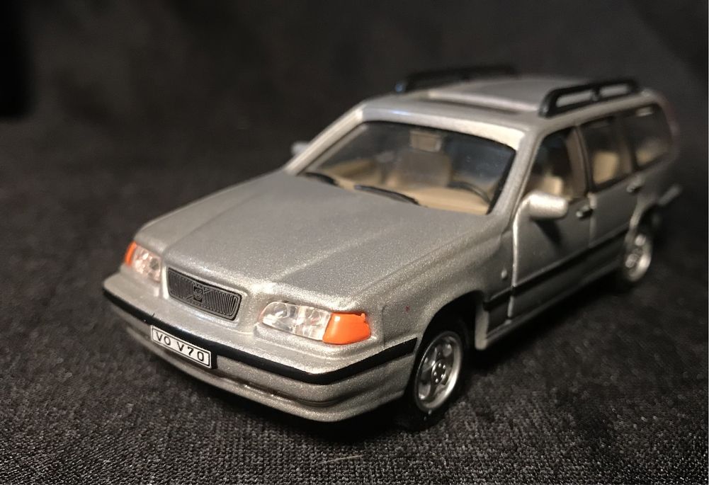 Macheta Volvo V70, 1:43, Cararama