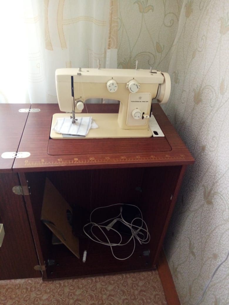 Швейная машина Чайка. Производство СССР