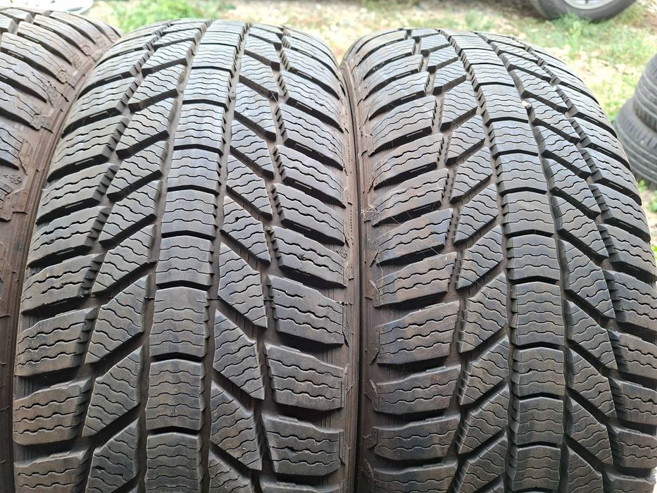 225/60 R17 GENERAL
