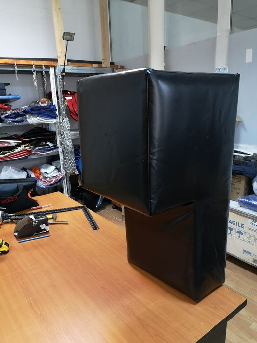 Perna Box cu montaj pe perete 80x40x40x18 cm