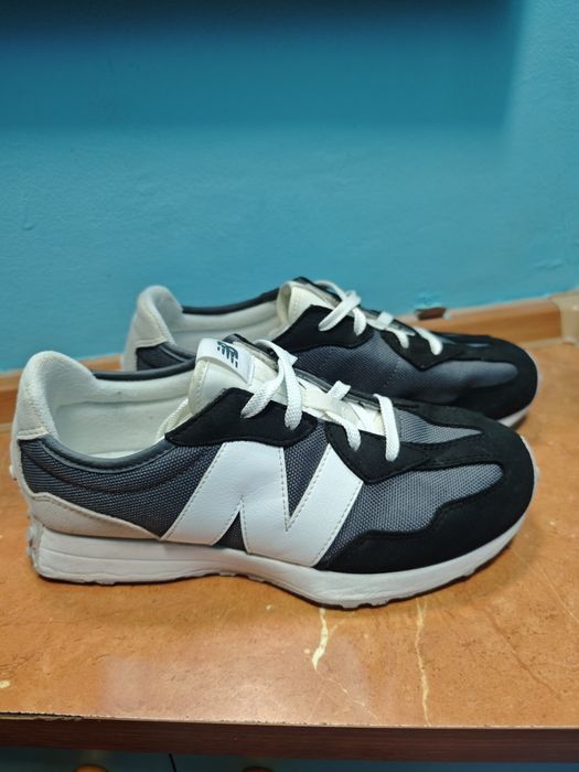 Обувки New Balance 327 и обувки Puma
