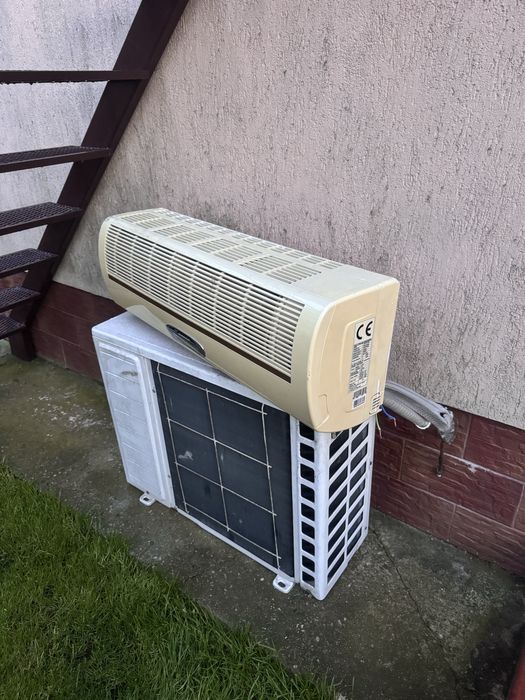 Vând aer condiționat White Westinghouse folosit la casa de vacanta