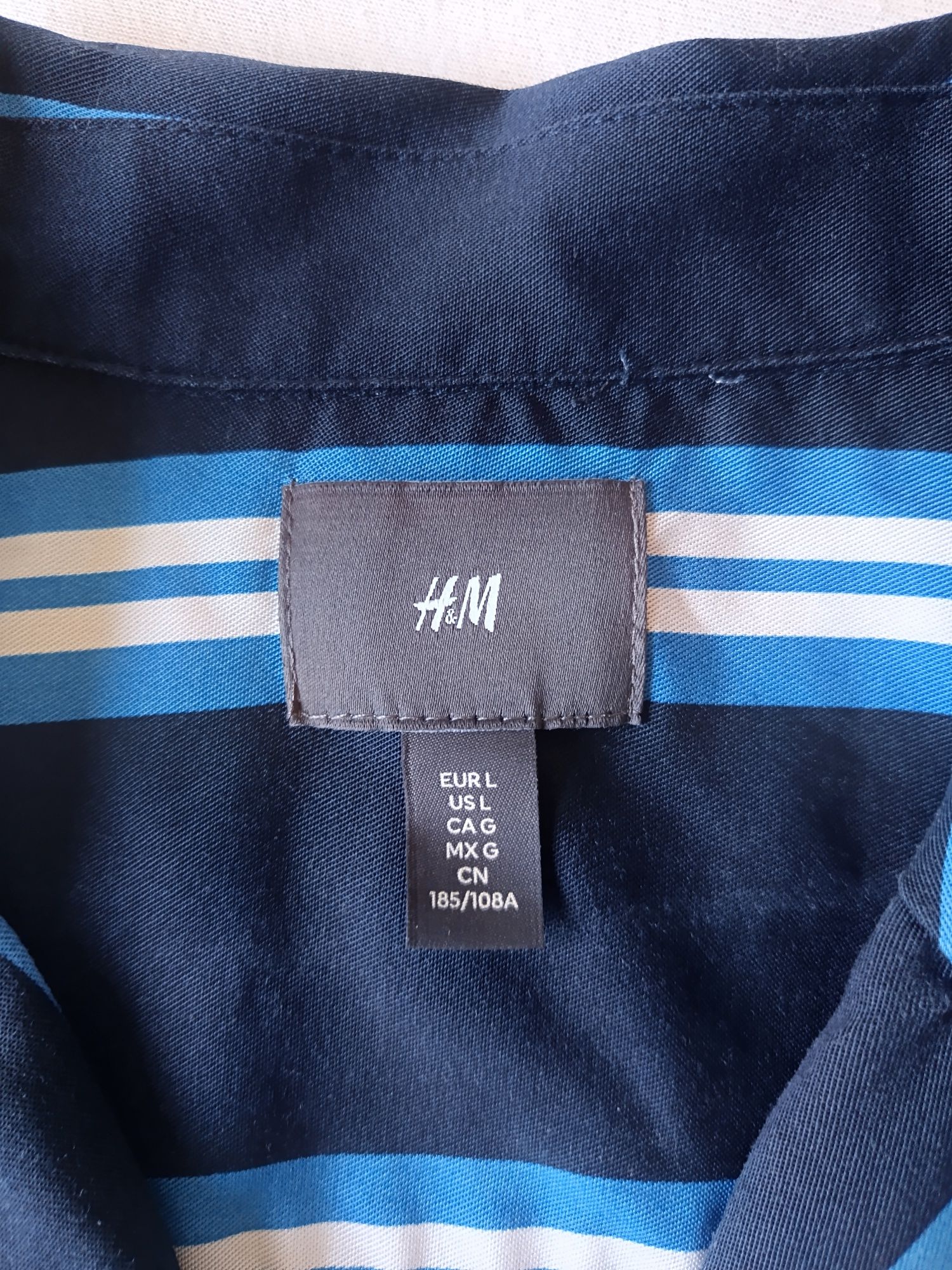 Нова риза H&M без етикети