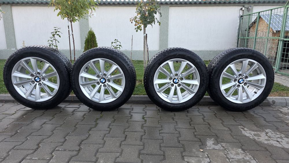 Vând roți originale BMW R17