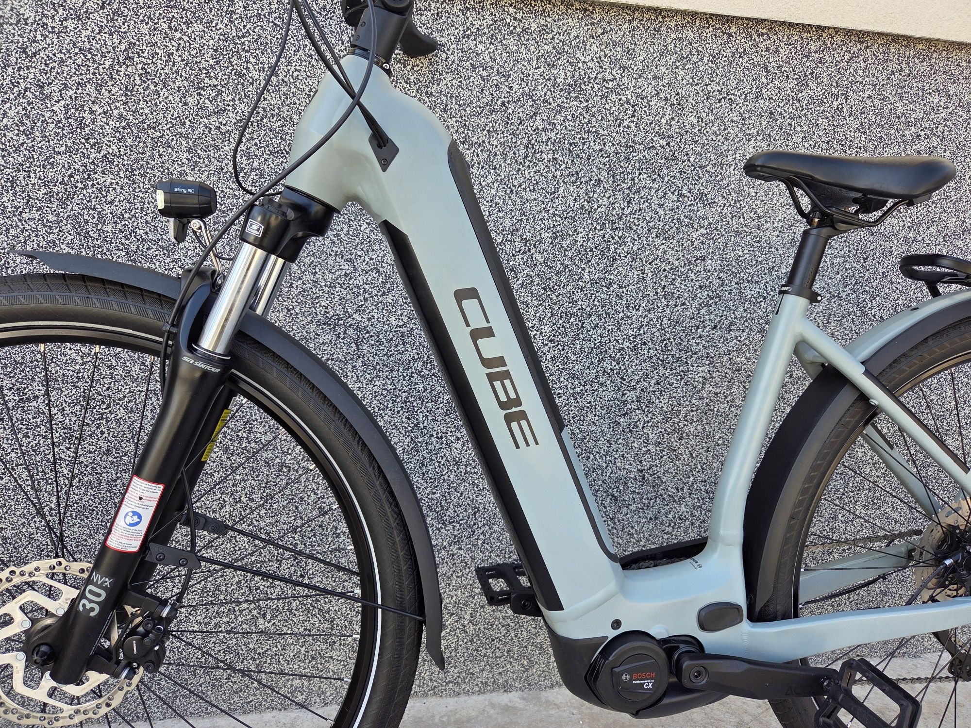 Електрически велосипед Cube Kathmandu 750Wh Bosch CX 2023 КАТО НОВ