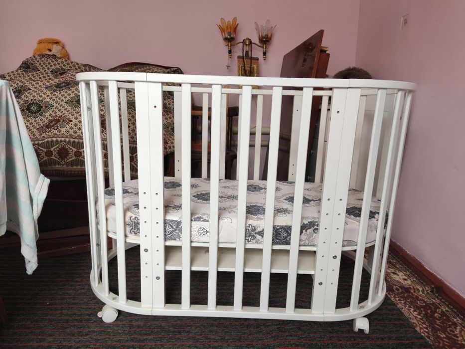 Продается кроватка