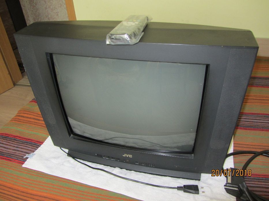 Телевизор JVC - 21 инча