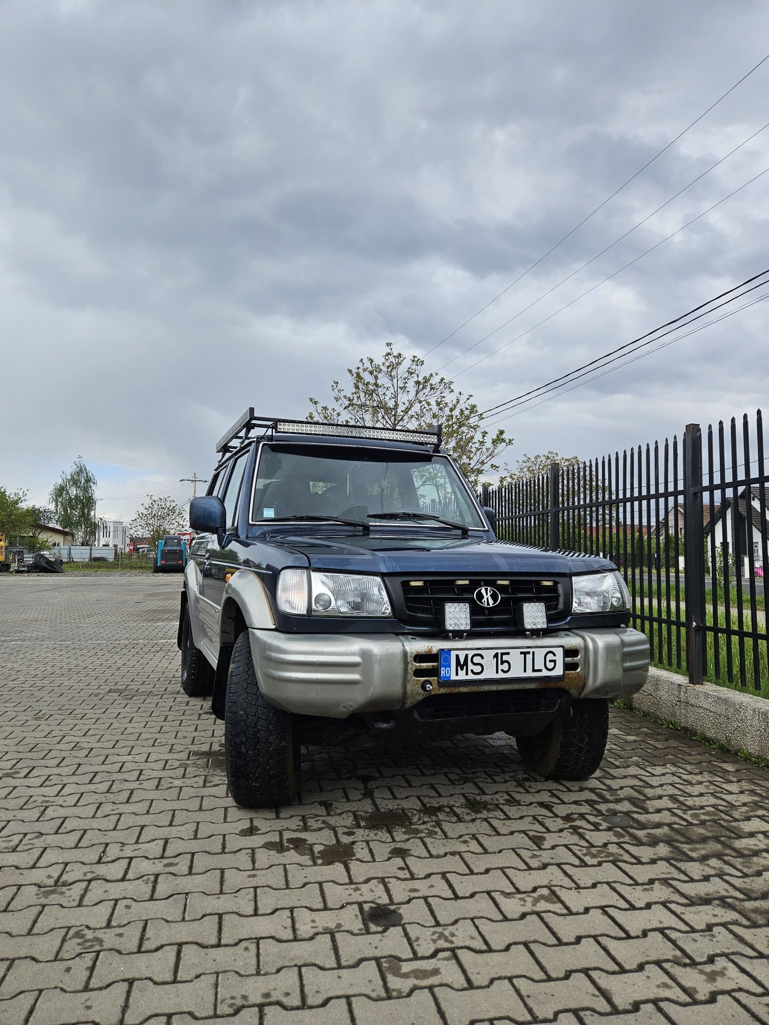 hyundai galloper 4x4 autoutilitara