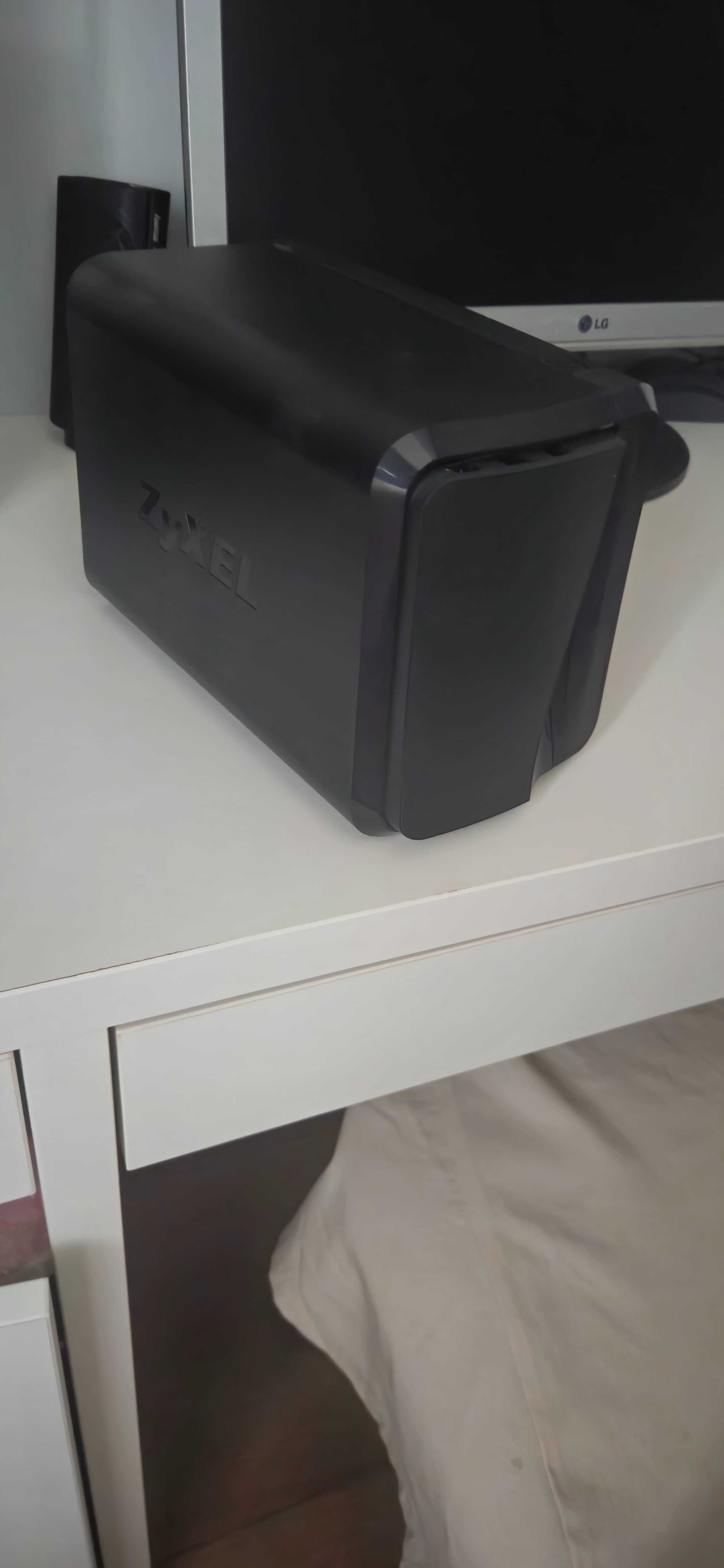 Nas Network Storage ZyXEL NAS520