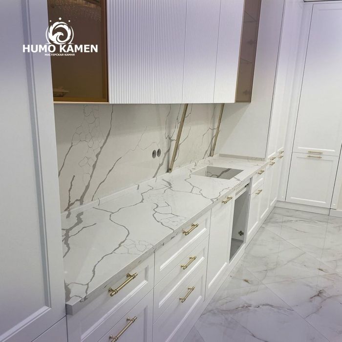 Столешныца из искусственый камень