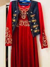 Камзол с платьем национальными узорами, на кыз узату