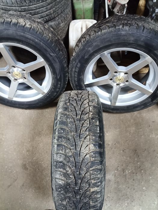 Комлект: шины диски