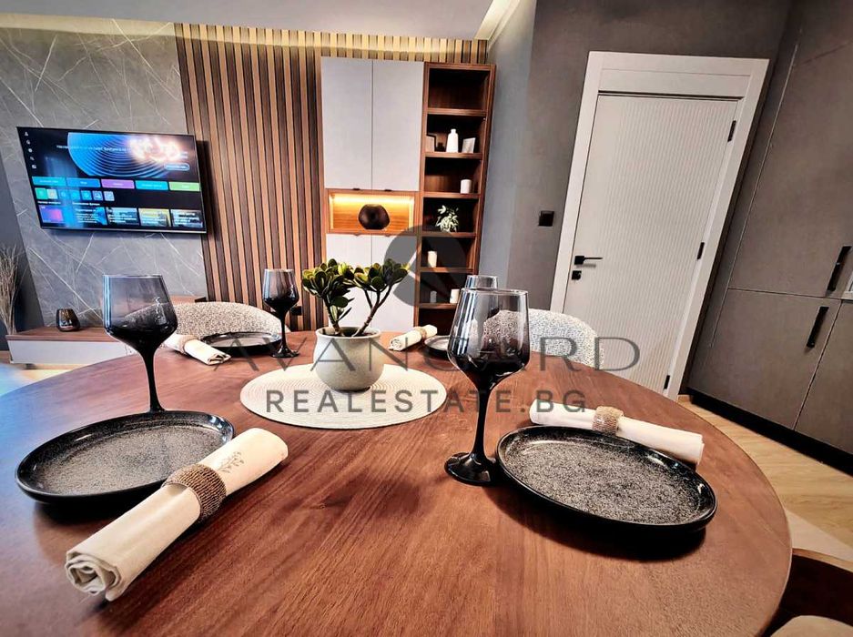 Продава се Двустаен апартамент в Пловдив, Остромила - 80 кв.м за 1938 €/кв.м - Снимка #3