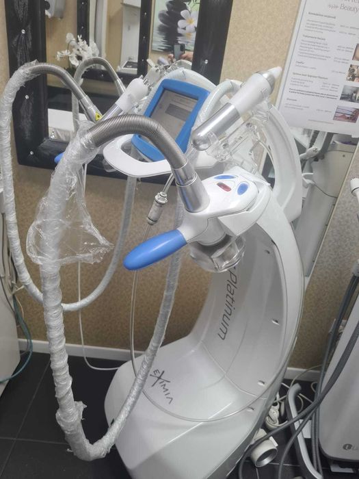 Eximia HR77 Platinum Anniversary model 2023