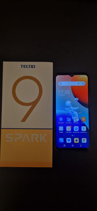 Продавам телефон  TECNO.