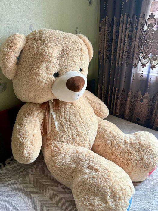 Мишка плюшевый большой