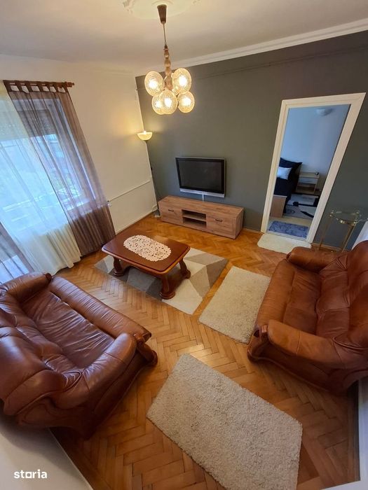 Apartament mobilat si utilat in centrul Orasului