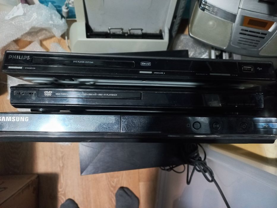 Bluray player dvd player dvd recorder vhs panasonic sony yamaha jvc