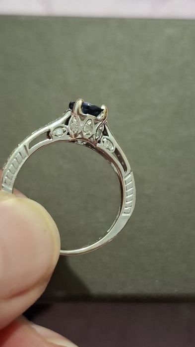 Inel aur 14k cu safir si diamante