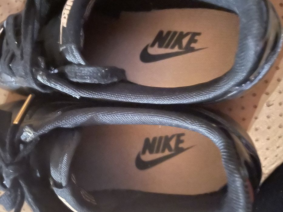 маратонки nike cortez