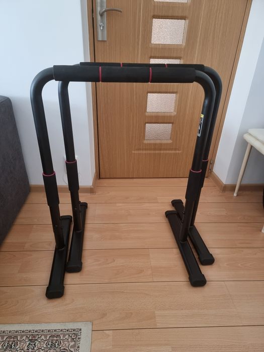 Bari paralele pentru dips