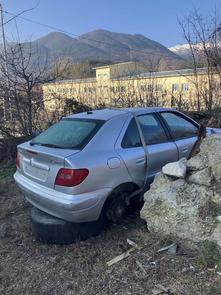 Кола citroen xaara на части