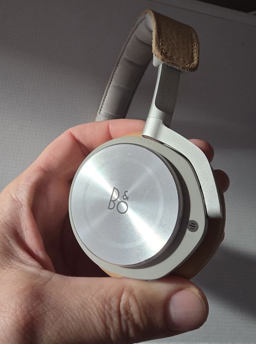 Casti Bang & Olufsen BeoPlay H8 Bluetooth Wireless