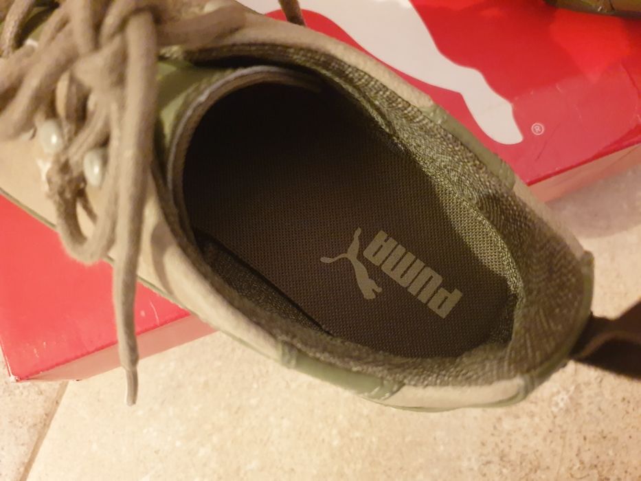 Adidasi dama Puma marimea 38