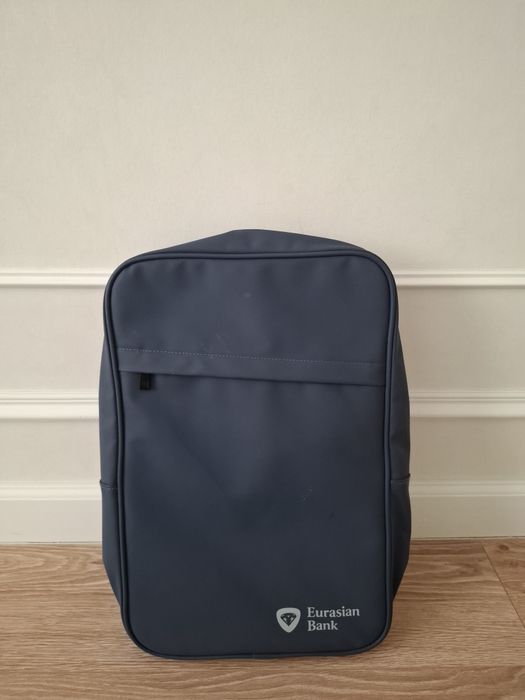 Продам красивый рюкзак