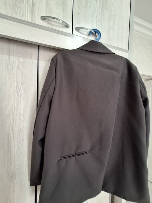 Пиджак новый производство китай размер М