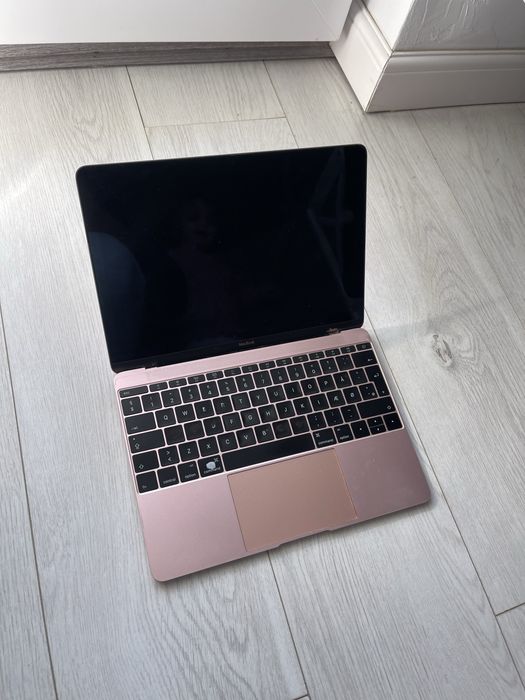 • Macbook Air  • 2016 • piese