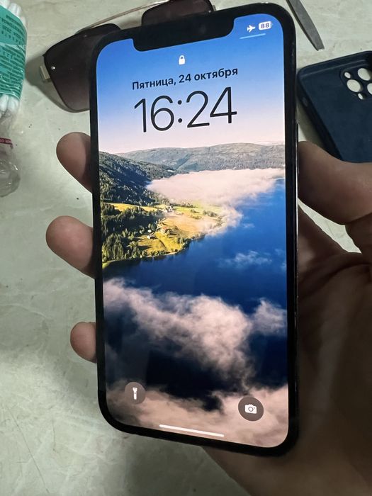 Iphone 12 pro 256gb arzon narxda, opisaniyani o'qing!!!