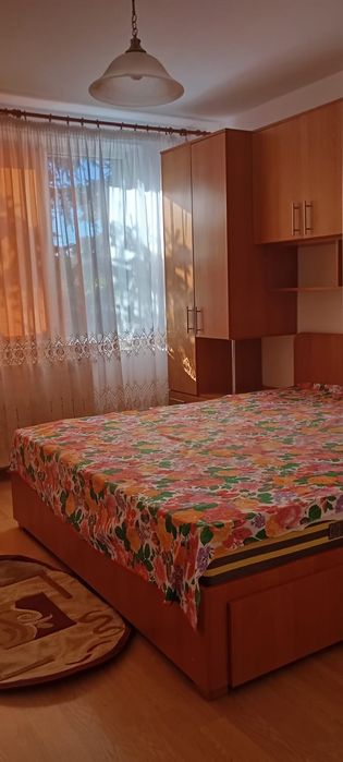 Închiriez apartament 2 camere