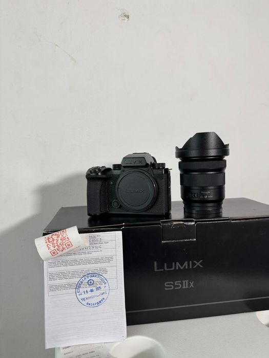 Panasonic Lumix S5 IIX + обектив Panasonic S 20-60mm в Гаранция