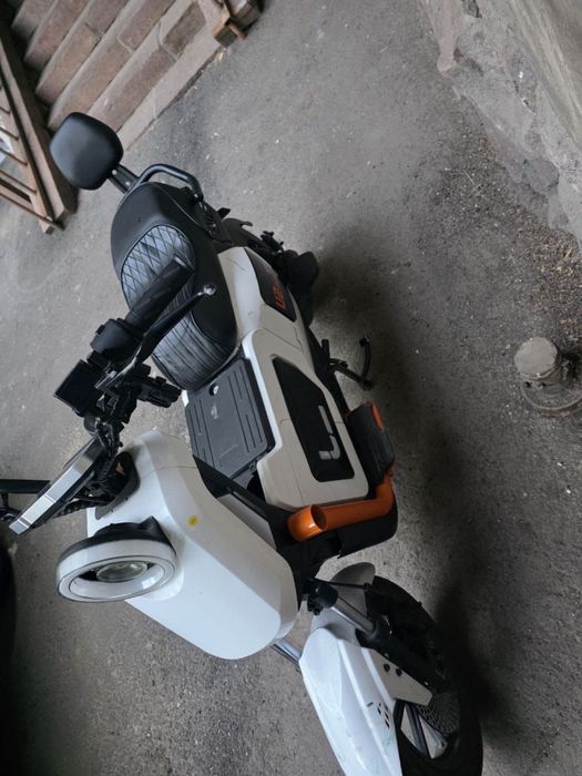 Продам электроскутер