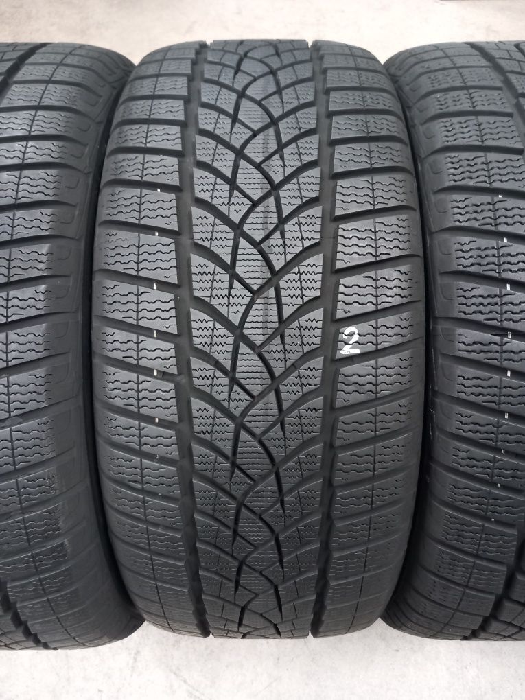 265/40R20 104V 4бр.GOODYEAR (AO) Неразличими от НОВИ