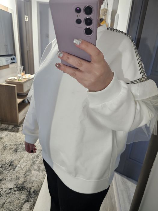 Bluzite grosute deosebite