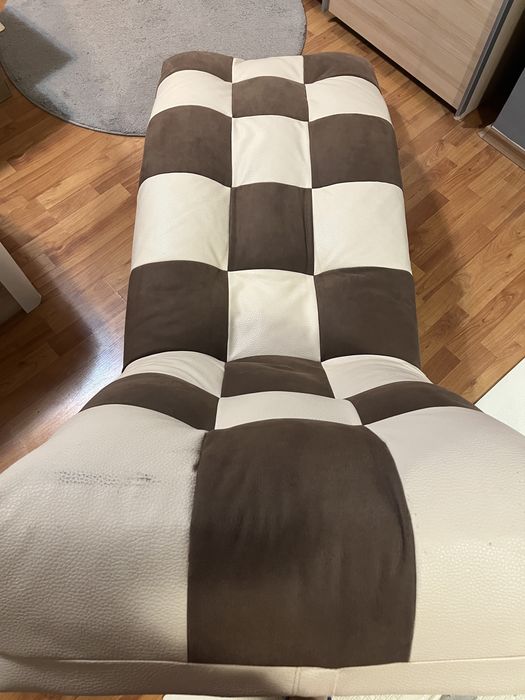 Тапициран фотьоил тип лежанка