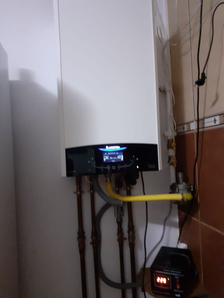 Centrală termică Ariston Genius One
