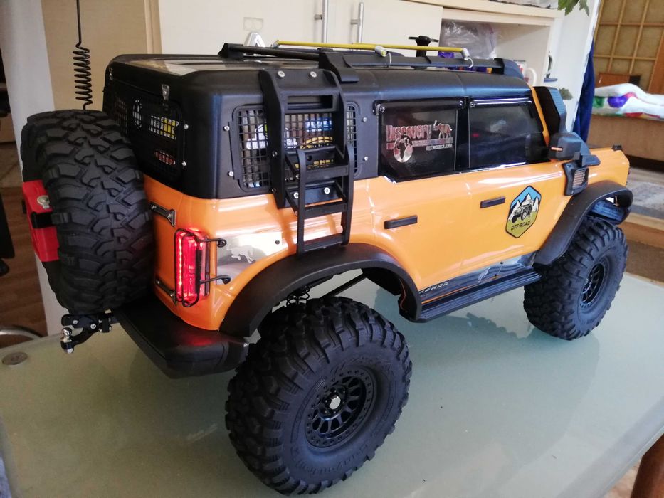 automodel crawler analog TRX4 Ford Bronco 1/10