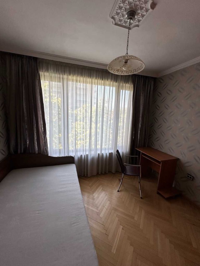 Продава се Двустаен апартамент в Пловдив, Младежки Хълм - 72 кв.м за 1389 €/кв.м - Снимка #5