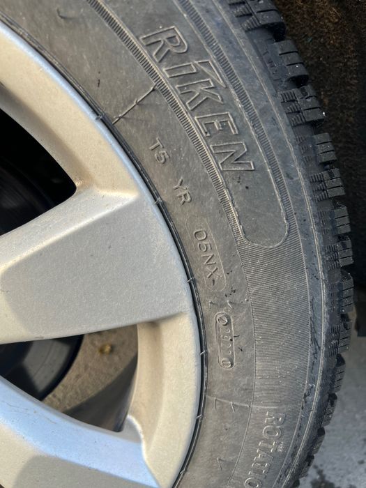 4 бр. Зимни Гуми Riken SNOW 225/55 R18  DOT 2922