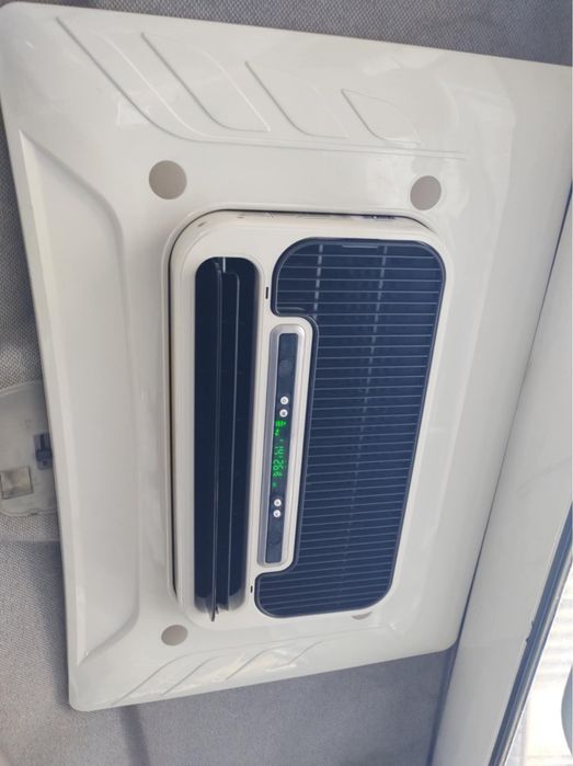 Таванни климатици за камиони, бусове, багери с МОНТАЖ