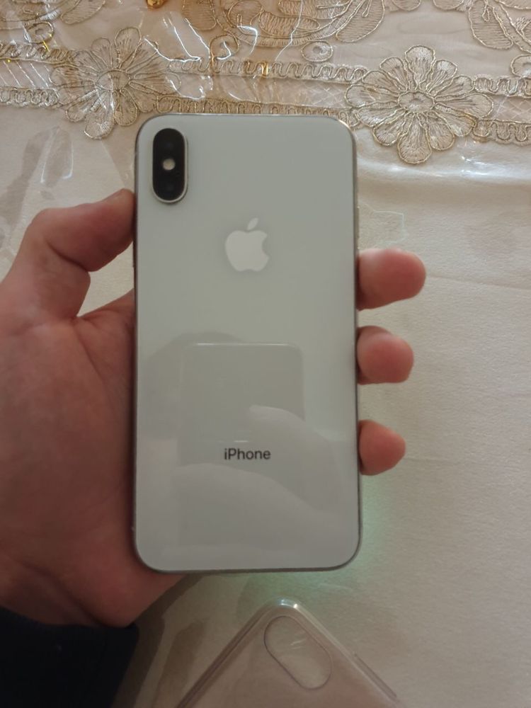 iphone X  LL/A 256GB